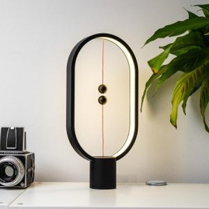 Heng-Balance-Lamp-Black-2-800x800